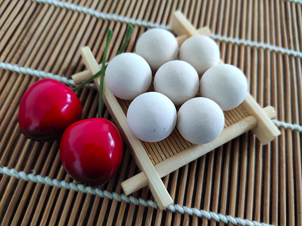 蓄熱球